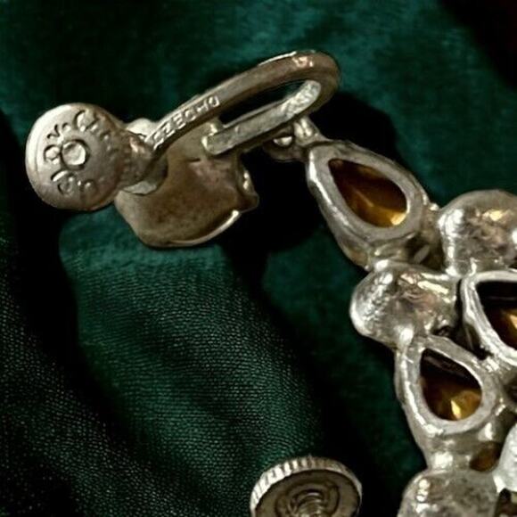 Vintage Signed Czech Rhinestone Fan Earrings Dangle Teardrop Flared Screw Back - Picture 6 of 6